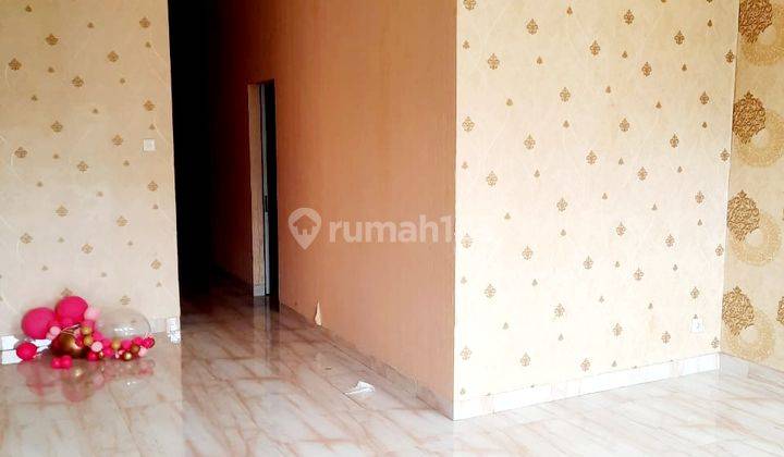 Rumah Grisenda Pik, 3 Lantai, Full Renov, Hadap Utara 2