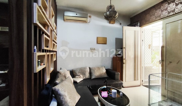 Puri Mansion House, 8x17, North Facing, Good Condition, Near Highway Puri Mansion House, 8x17, North Facing, Good Condition, Near Highway