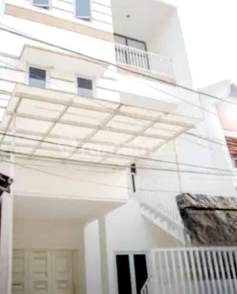 Rumah Duri Kepa, Murah Bagus, 90 M2, 3.5 Lantai, Hadap Utara 2