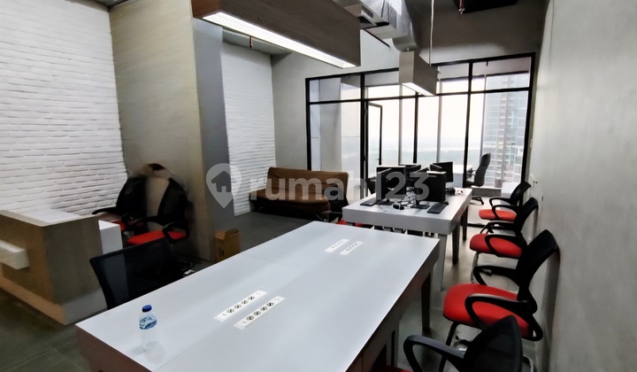 Office Gold Coast Pik, 57 M2, Fully Furnished, Neat, Ready to Use