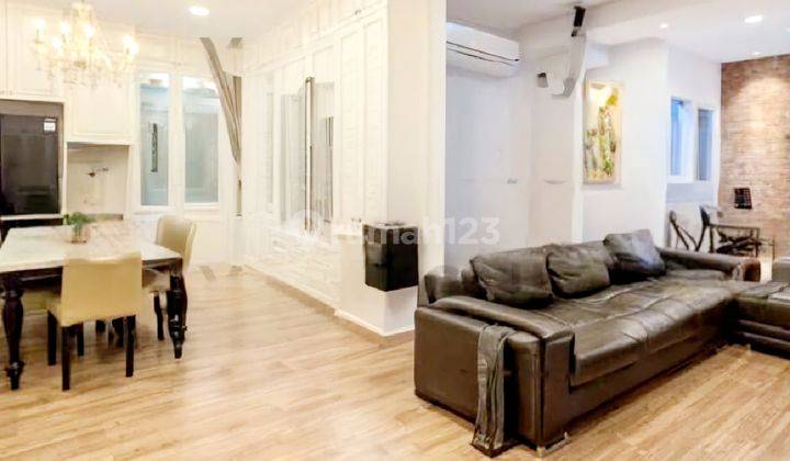 Rumah Puri Mansion, Dekat Puri Media, 8x15, Rapi, Full Furnish, Hadap Utara 1