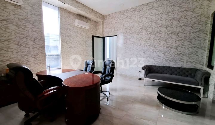 Gudang Kapuk, 581 M2, Office 3 Lantai, Lift, Hadap Utara, Container 40 Ft.