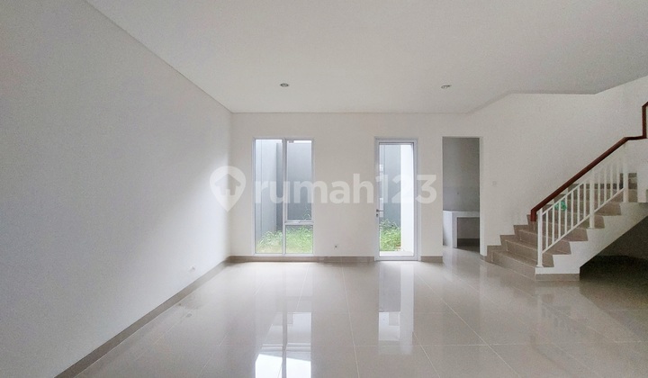 Ivory Serpong Nara Village House, Affordable, Hook, 150 M2, Furnished, South Facing 2