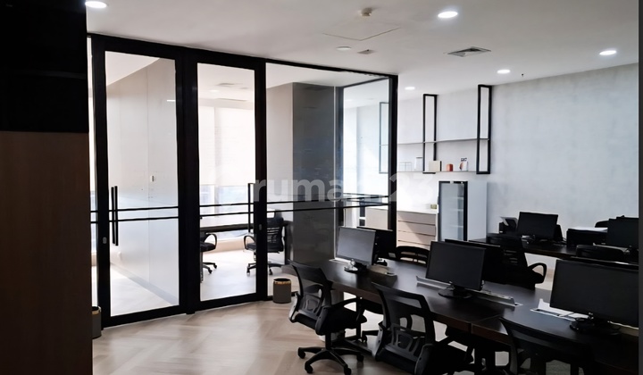 Office Gold Coast Pik, Murah, 120 M2, Furnish, Bagus, View City