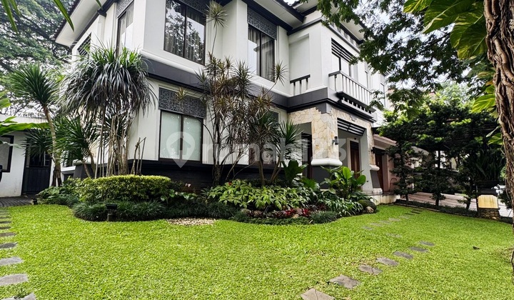 Luxury House in BSD The Green Banyan, Hook, Affordable, 440 M2, Well-Maintained, Beautiful Garden, Fully Furnished, South-Facing Luxury House in BSD The Green Banyan, Hook, Affordable, 440 M2, Well-Maintained, Beautiful Garden, Fully Furnished, South-Facing