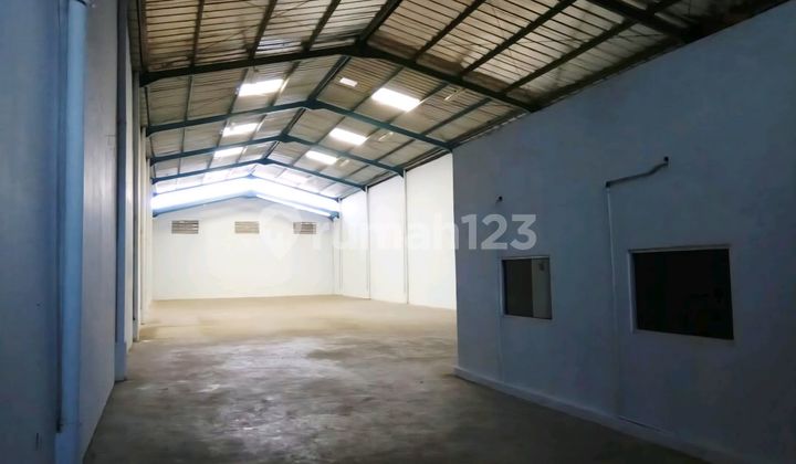Tech Park BSD Warehouse, Affordable, 600 M2, Office Included, Neat and Tidy, Ready to Use