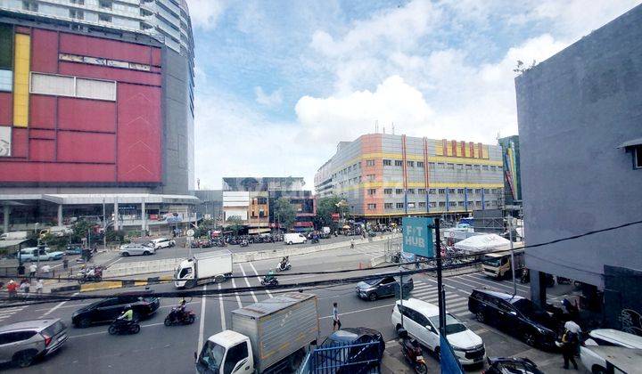 Ruko Gajah Mada Nempel Pancoran Glodok, 4.5 Lantai, Strategis, Cocok Untuk Money Changer, Bank, Kantor, Showroom, Klinik, Salon, Apotek, Kursus Bimbel 1