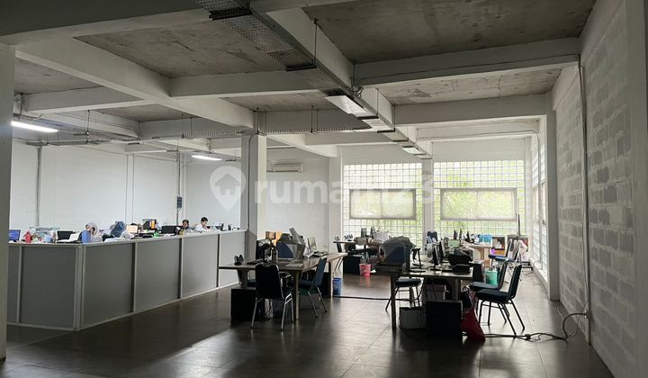 Warehouse & Office in Alam Sutera, Cheap, 3 Floors, High Ceiling, Good, Neat, Ready to Use