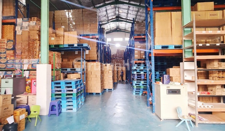 Gudang Office Daan Mogot, 1300 M2, Bagus, Rapi, Furnish, Dekat Tol, Container 40 Ft