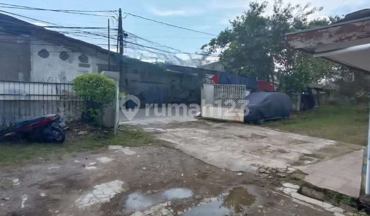 Rumah Tua Hitung Tanah Di Palmerah, Slipi, Murah, 1187 M2, Zona C1, Strategis 2