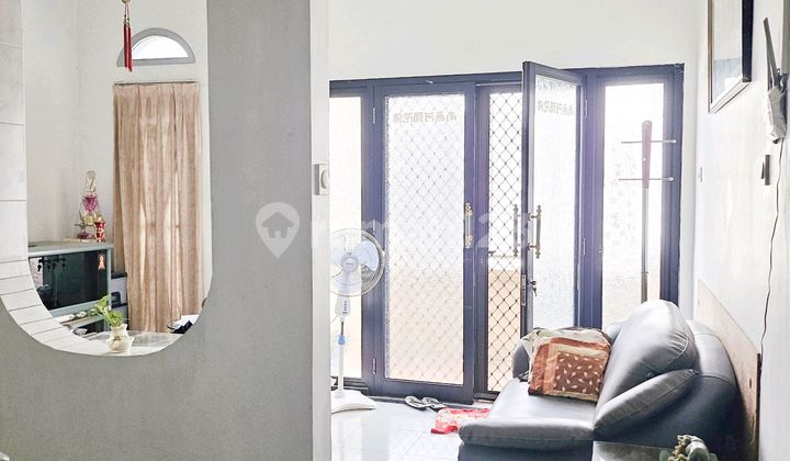 Rumah Permata Buana, Puri Indah 144 M2, Hadap Selatan, Rapi, Bagus 2