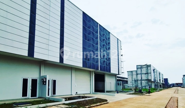 Gudang Lucky Point Kapuk, Murah, 300 M2, Ada Office, Bagus, Brand New, Siap Pakai