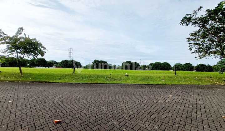 Kavling Puri 11, Nempel Metland Puri, Green Lake, 336 M2, Utara