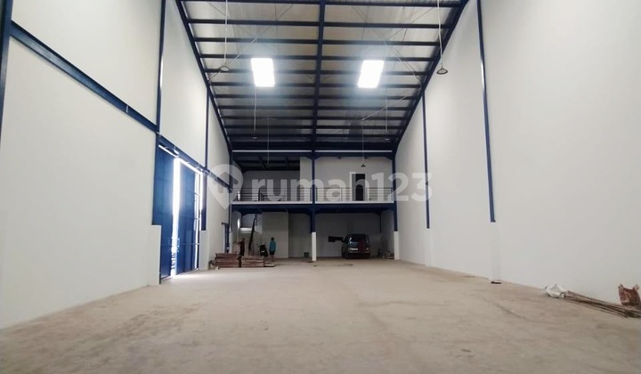 Gudang Kapuk Kamal, Murah, 915 M2, Bagus, Container 40 Feet