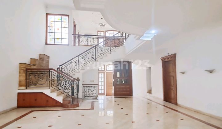 Rumah Permata Buana, Murah, Cantik, 570 M2, Hadap Timur, Dekat Mal