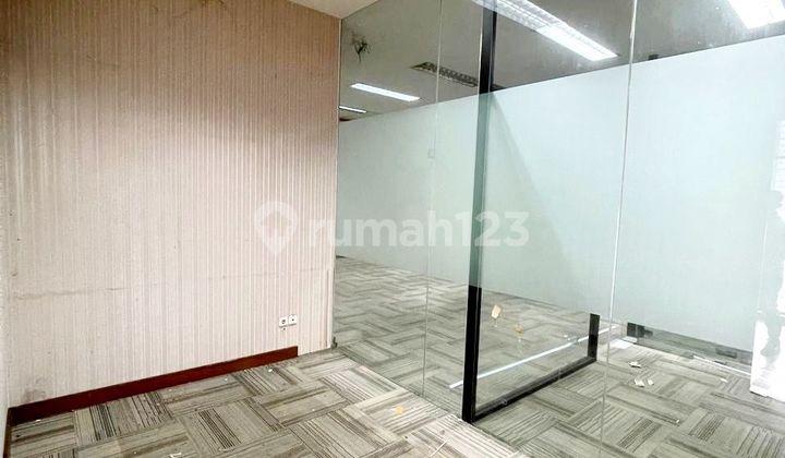 JOINED SHOPHOUSE PUR NIAGA KENCANA, PURI INDAH, 3 FLOORS, STRATEGIC FOR OFFICE, BANK, CLINIC, SALON, BRIDAL, YOGA PILATES. 2