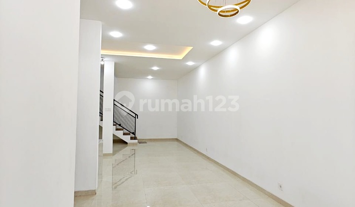 Citra 2 House, Near Taman Palem, 6x15, Minimalist, Fully Renovated, New, Ready to Move In, North-East Facing Citra 2 House, Near Taman Palem, 6x15, Minimalist, Fully Renovated, New, Ready to Move In, North-East Facing