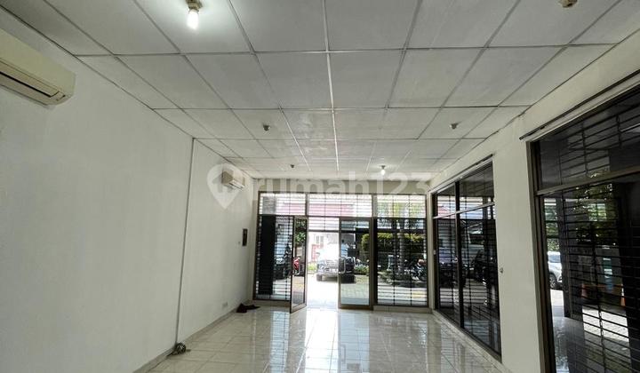 Ruko Niaga Aries, Near Puri Kencana, Affordable, 280 M2, Semi-Furnished, Near Toll Road, Southwest Facing 2