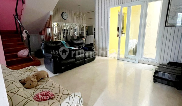 Rumah Layar Permai Pik, 8x15, Mewah, 3 Lantai, Hadap Selatan, Siap Huni