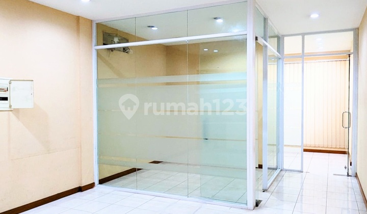 Ruko Puri Indah, Murah, 3 Lantai, Lokasi Bagus Jalan Ramai, Cocok Bank, Kantor, Showroom, Klinik, Kursus Ruko Puri Indah, Murah, 3 Lantai, Lokasi Bagus Jalan Ramai, Cocok Bank, Kantor, Showroom, Klinik, Kursus