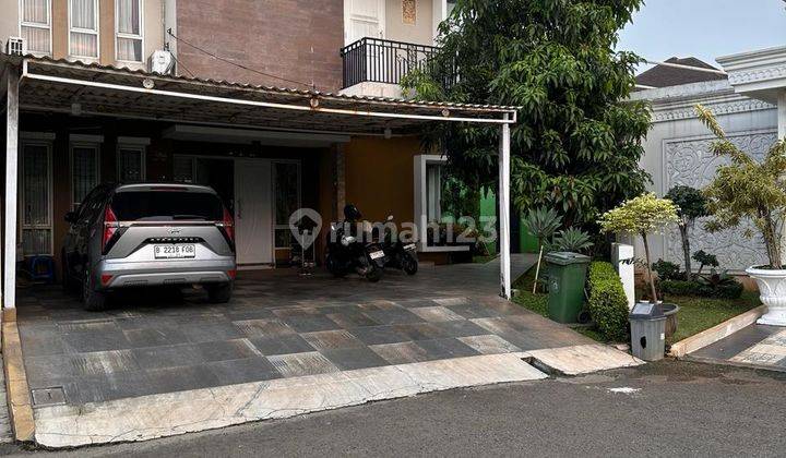 Rumah 2 Lantai Furnished SHM di Cluster River Town, Grand Wisata Bekasi, Bekasi 1