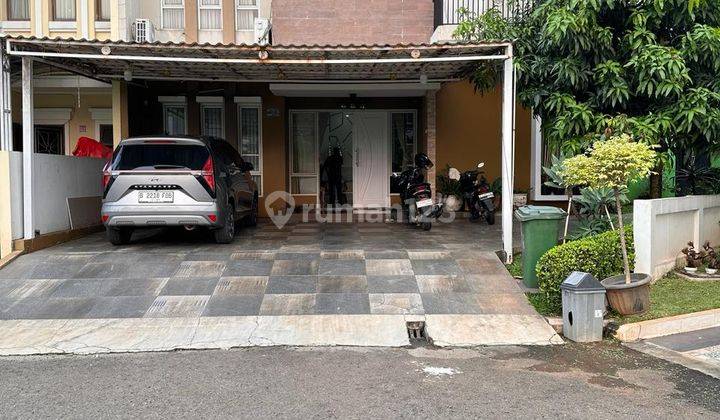 Rumah 2 Lantai Bagus Semi Furnished di Bekasi 1