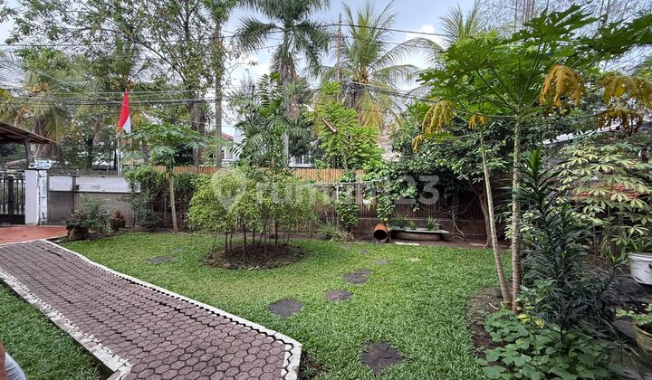 Dijual Rmh Tanjung Duren 293m2 Depan Taman