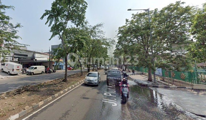 Disewakan Ruko 4 Lantai Muara Karang Pinggir Jalan Raya