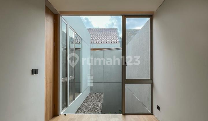 Dijual Rmh Baru Lokasi Dijoglo 2