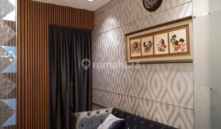 Dijual Ruko 3 Lantai Pinggir Jalan Raya Sangat Strategis 2