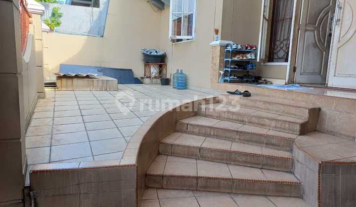 Dijual Rmh 2 Lantai Lokasi Greenville 