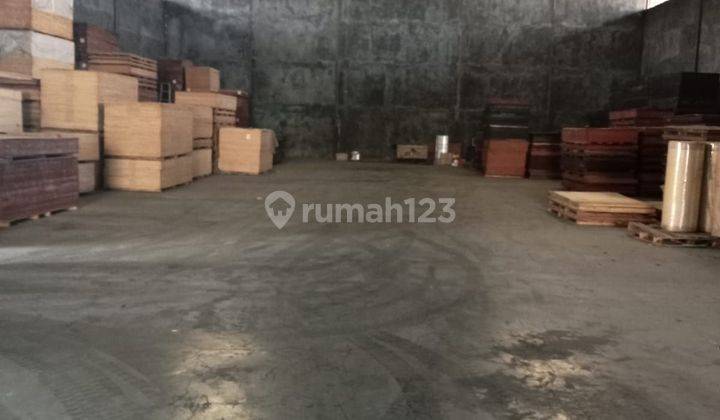 Disewakan Gudang 4000m2 Batu Cepet Daan Mogot 1