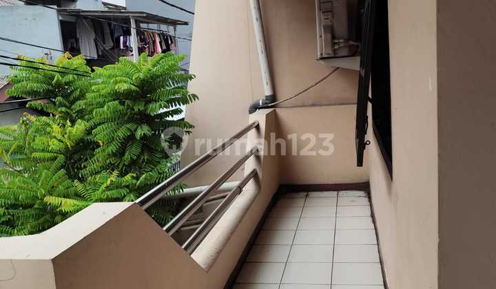 Dijual Rmh 2 Lantai Tanjung Duren Bebas Banjir