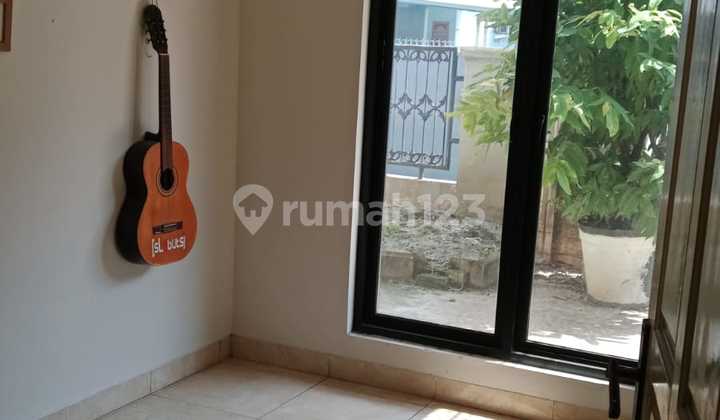 Dijual Rmh Puri Indah 2Lantai 128M2 Rumah 2