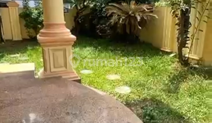 Dijual Rmh 2.5 Lantai Taman Palem Lestari