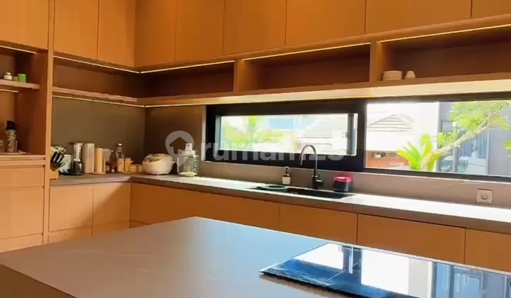 Di Jual Rmh Mewah Sunrise Garden  2