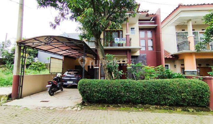 Rumah disewakan di Jalan Arcamanik,pacuan kuda perumahan Sembrani town house 2 Lantai semifurnish 1