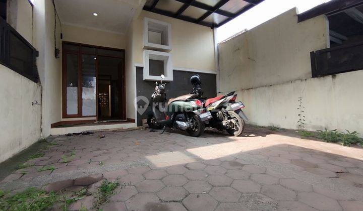 Rumah dijual di Arcamanik 2 lantai cocok untuk tempat tinggal/usaha 1