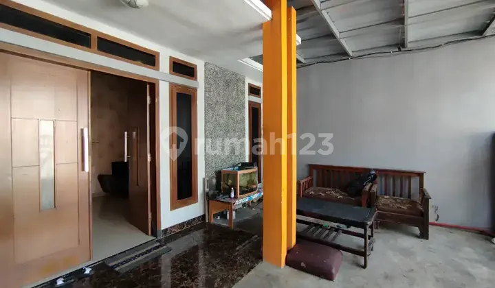 Rumah Dijual di Arcamanik Tanah Luas Bangunan Kokoh Dekat Fasilitas