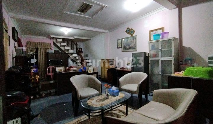 Rumah di Antapani Cocok untuk Tempat Tinggal atau Usaha 2