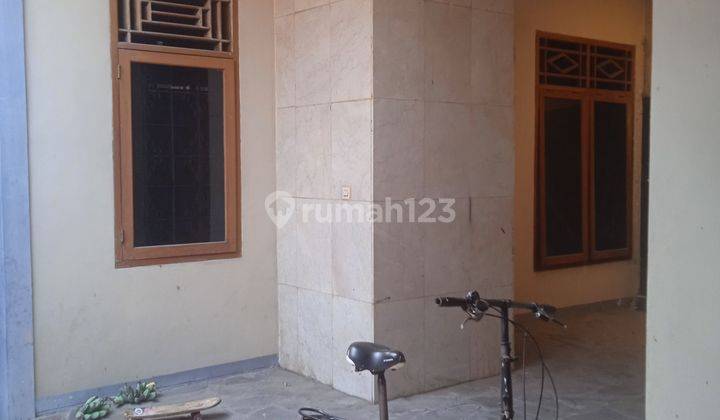 Termurah rumah lt 300m di Tubagus Ismail sayap dago 2