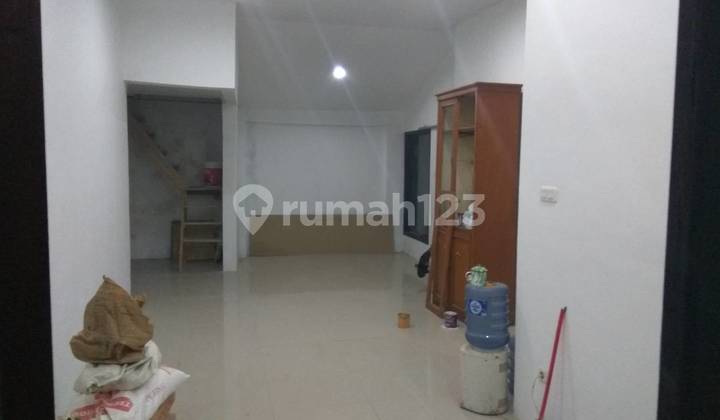 Dijual Cepat Rumah Siap Huni Dalam Komplek Margacinta Ciwastra 2