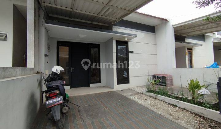 Dijual Cepat Rumah Minimalis Strategis di Cluster Adipura Gede Bage 1