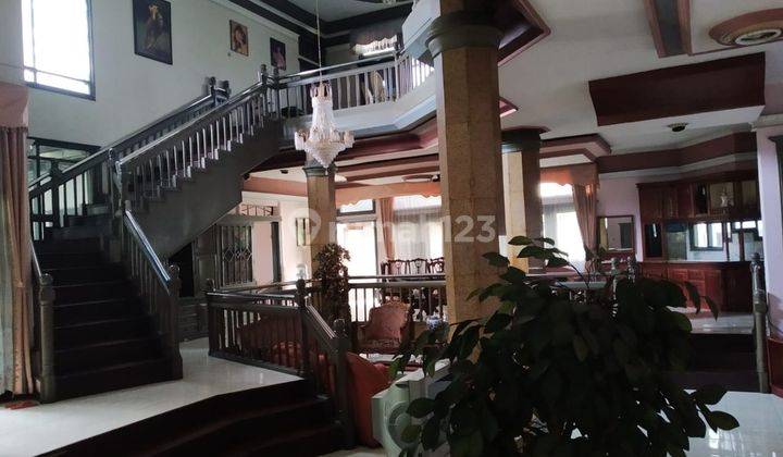 Rumah Dijual Mewah Strategis di Main Road Moh.toha Bandung 1