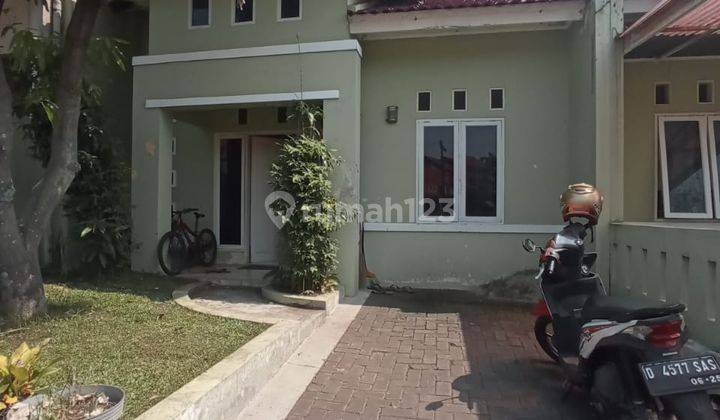 Dijual Cepat Rumah di Bawah Njop di Cluster Pinus Regency Bandung 1