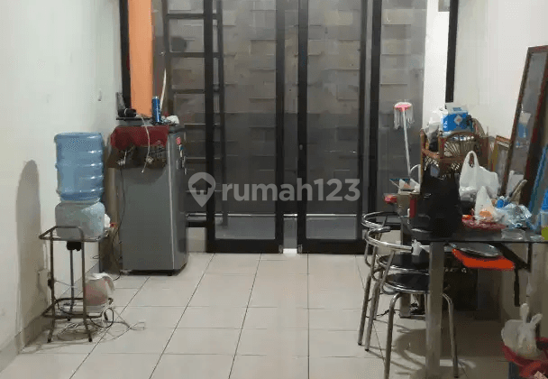 Dijual cepat rumah nyaman siap huni di komplek Pinus regency 2