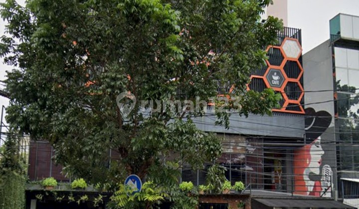 Hotel Bagus Tengah Kota. di Hotel Roxy Jakarta, Jl. Biak No.40, Cideng, Gambir, Kota Jakarta Pusat, Dki Jakarta, Indonesia, 10150, Cideng 2