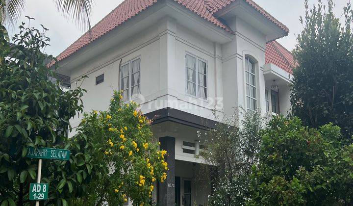  Sudah pasti Untung Beli ini, rumah Mewah, dengan Kolam berenang, Gading serpong. Cluster Batavia Jalan Majapahit, Blok AA.7 No.2 , BANTEN, TANGERANG, Gading Serpong 1