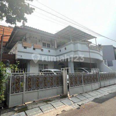 RUMAH LUAS DAN BESAR. GADING CIPTA RESIDEN JL. JOGET BLOK KH NO.6, KEL. KELAPA GADING TIMUR, KEC. KELAPA GADING, JAKARTA UTARA, Kelapa Gading 1