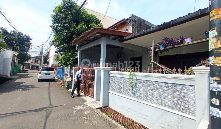  di RUMAH STRATEGIS BANYAK YANG CARI. Jalan Batu Mutiara II No. 47 RT.007 RW. 010, Kelurahan Kayu Putih, Kecamatan Pulo Gadung, Jakarta Timur, Rawamangun 1